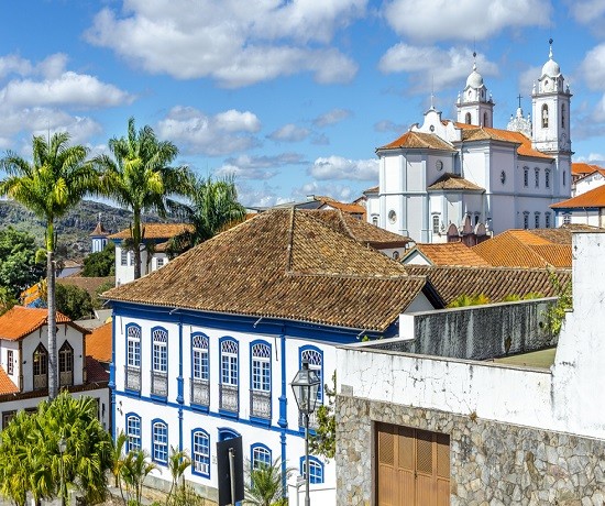 CIRCUITO CIDADES HISTRICAS DE MINAS C/DIAMANTINA e INHOTIM 