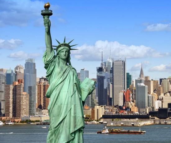 NOVA YORK ILUMINADA C/ DIA DE A&Ccedil;&Atilde;O DE GRA&Ccedil;AS