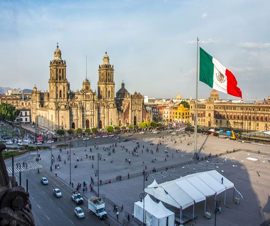 R&Eacute;VEILLON NA CIDADE DO M&Eacute;XICO E POVOS M&Aacute;GICOS 
