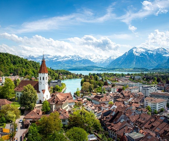 SU��A MARAVILHOSA C/TREM GLACIER EXPRESS & �USTRIA /27